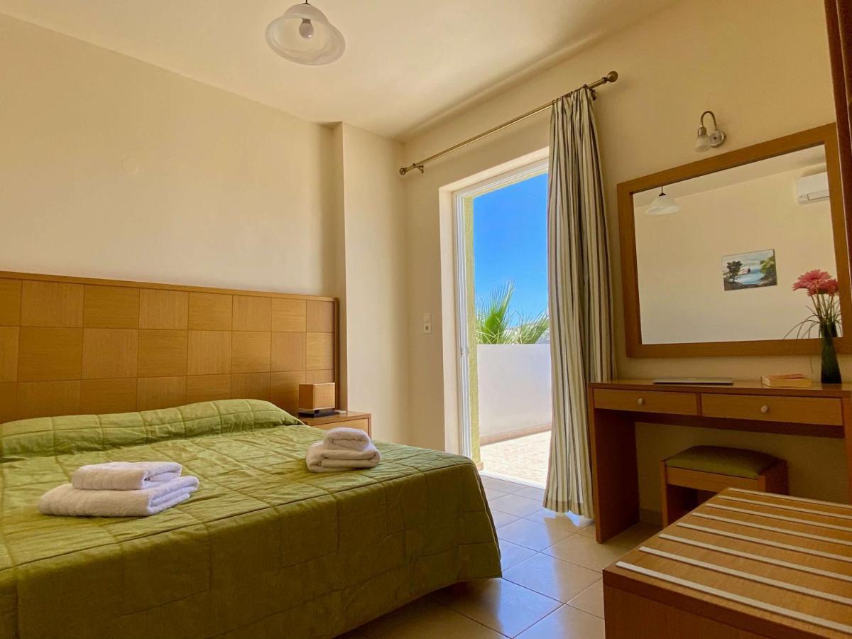 Apart Otel Manolis